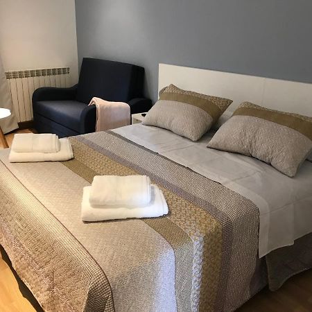 Hostal Casiano Camarasa 외부 사진
