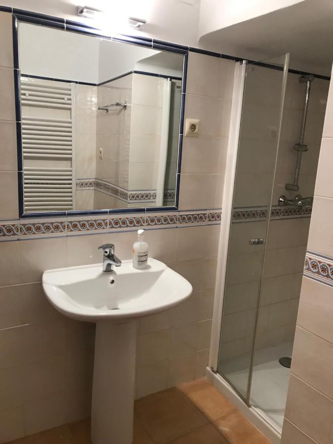 Hostal Casiano Camarasa 외부 사진