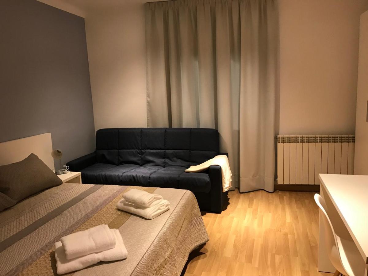 Hostal Casiano Camarasa 외부 사진