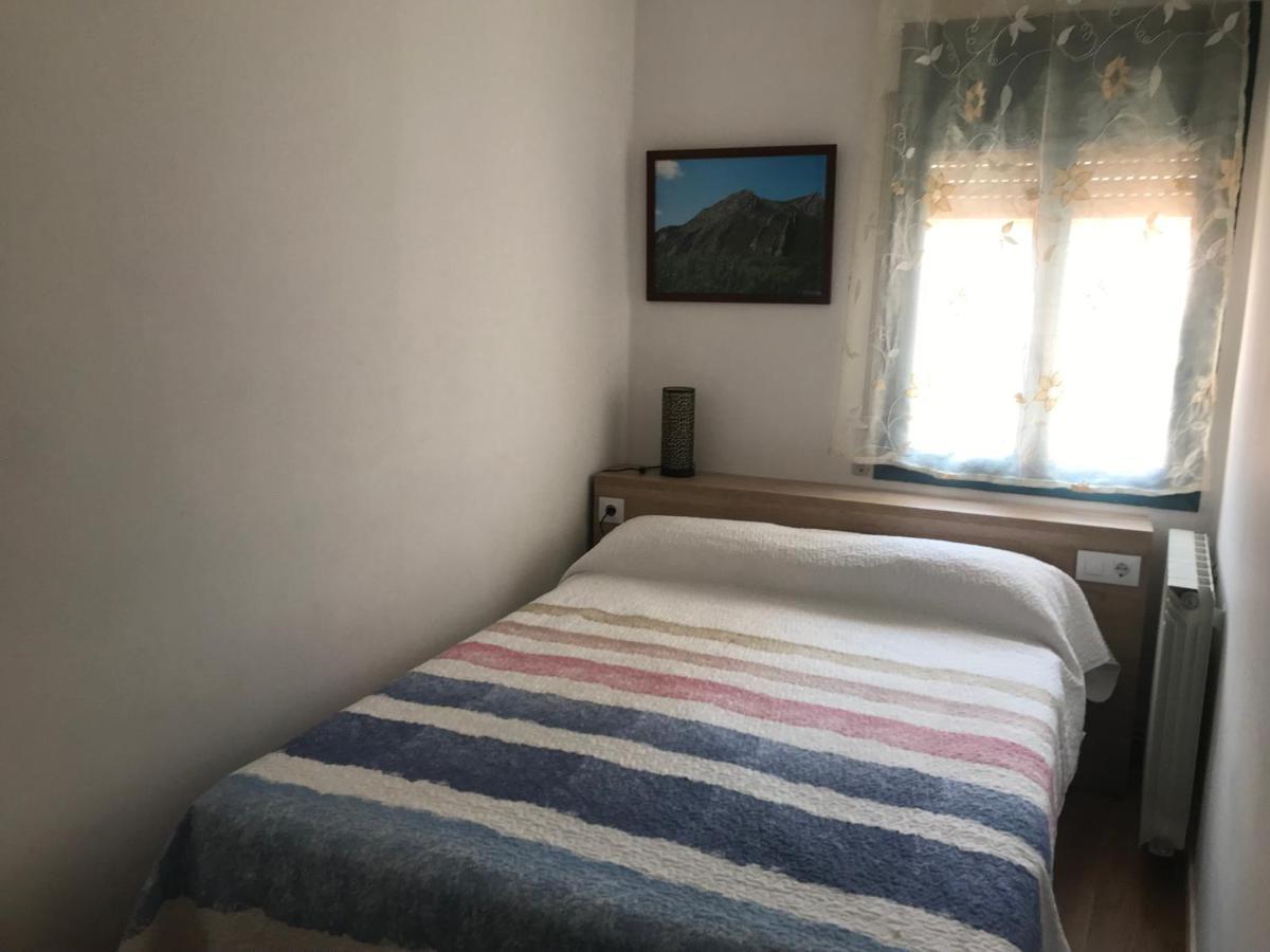 Hostal Casiano Camarasa 외부 사진