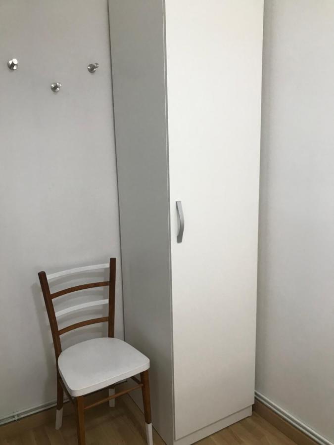 Hostal Casiano Camarasa 외부 사진